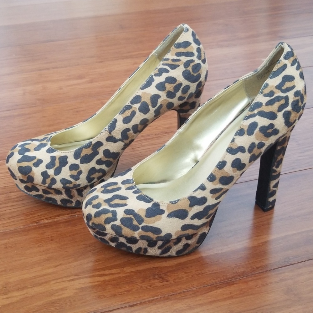 Cheetah Print Heels(used once)